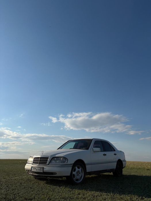 Mercedes W202 C180