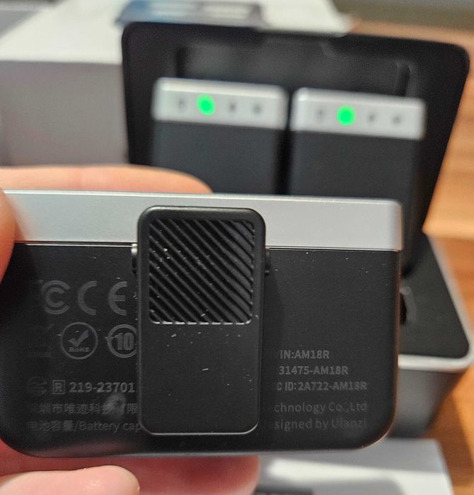 Ulanzi AM18 — 2 микрофона + приемник, тип влогърски