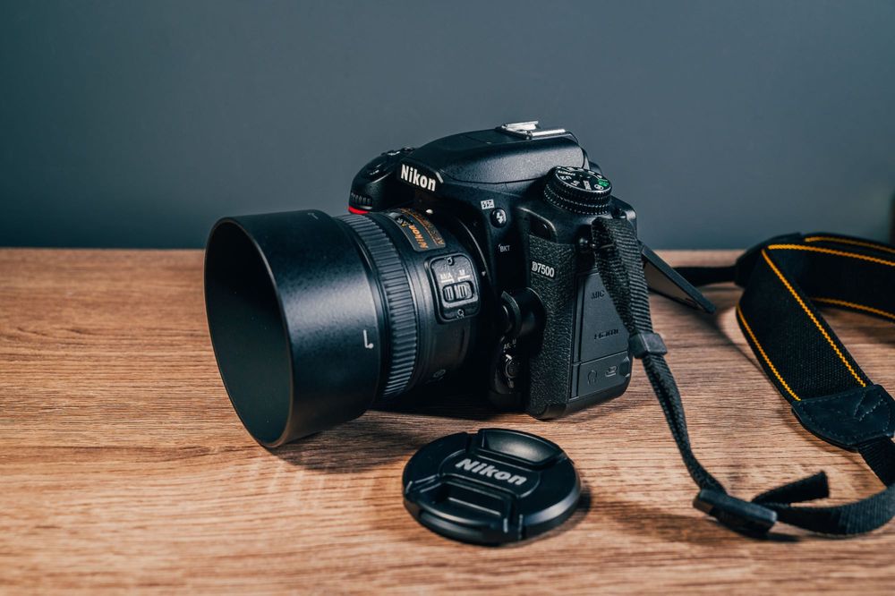 Фотоапарат Nikon D7500