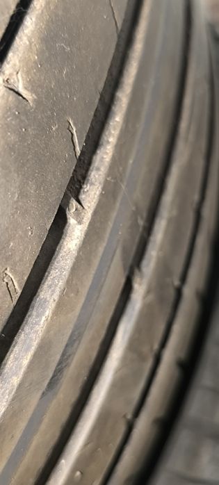 Продавам 4-ри броя гуми PIRELLI P ZERO  255/40/20    цена -  85€