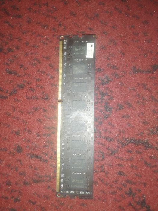 Operativ xotira DDR 3 8Gb