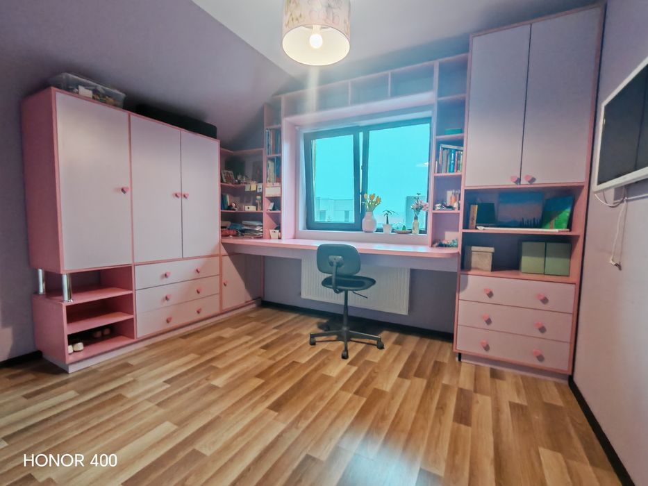 Mobilier camera tineret fete roz mov