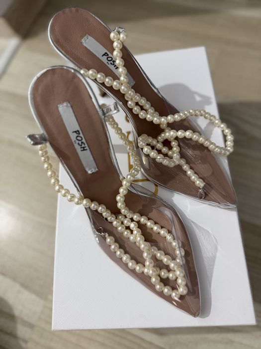Pantofi eleganti cu perle