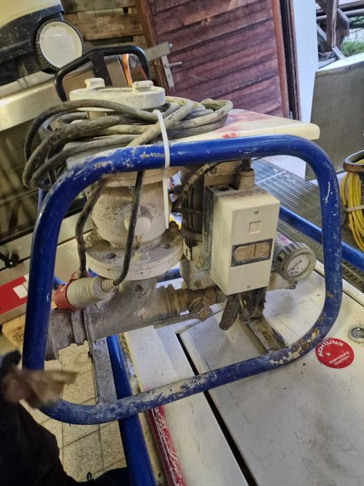 Compresor pentru masina de tencuit M- Tec F 100