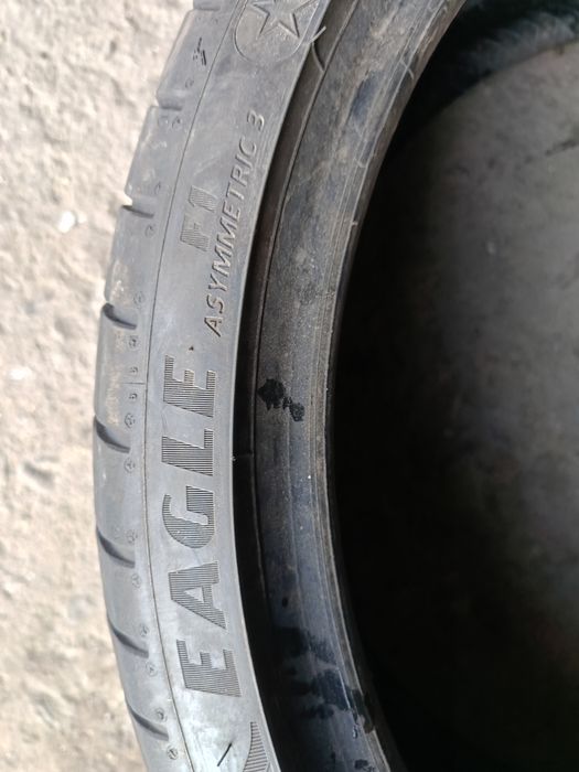 Летни гуми -2022г-20цола-245/35-1бр.-200лв."GOOD YEAR"-рънфлат