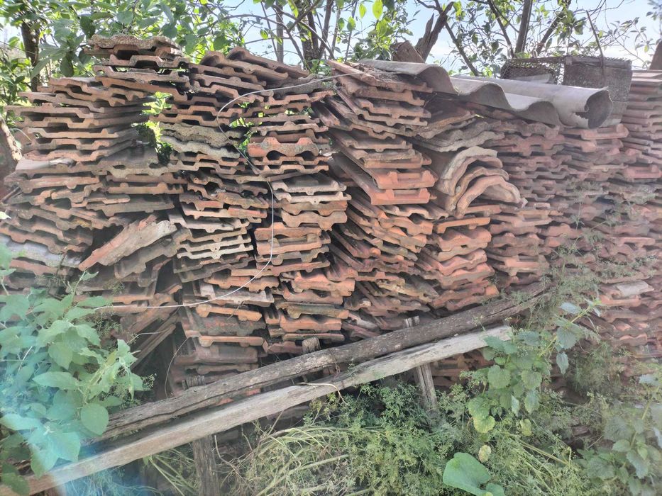 Țiglă ceramică second hand