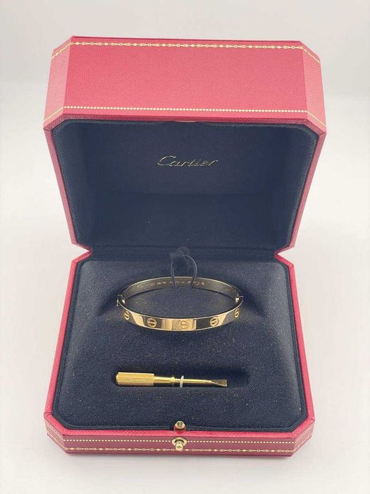 Браслет Cartier Love
