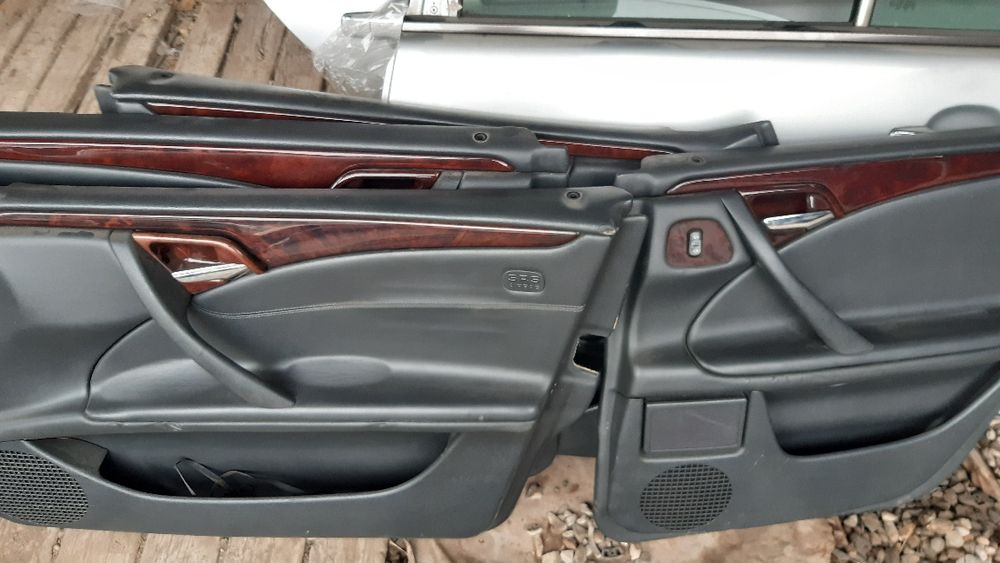 Мерседес 210 210