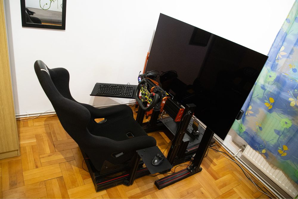 Simulator sim racing complet - SIMUCUBE