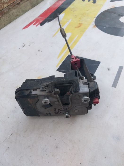 Usa,broasca,bandou,macara,geam,haion Opel Astra H