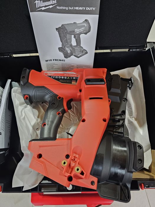 Pistol cuie milwaukee M18 frcn45-0x