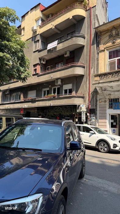 Proprietar vând apartament 2 camere (posibil 3) zona Piața Amzei