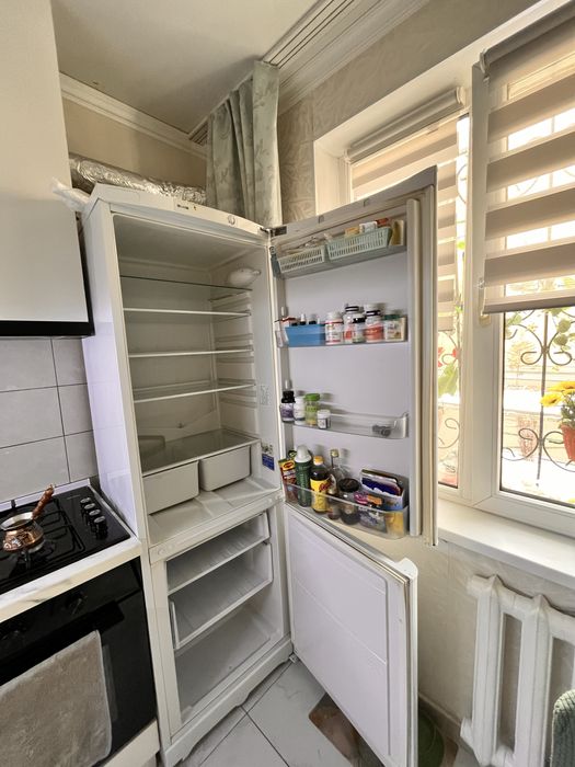 Холодильник хороший