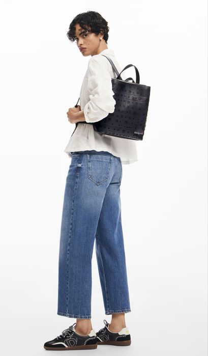 Черна раница Desigual