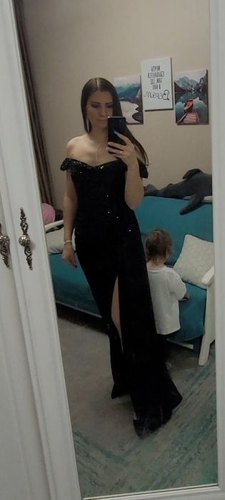 Вечернее платье чёрное