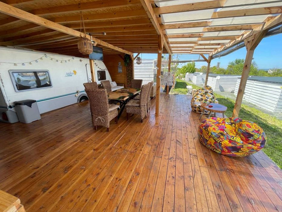 Каравани Enjoy под наем - Къмпинг Гардения