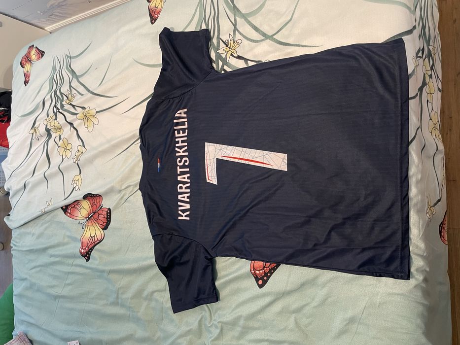 Tricou PSG-Kvaratskhelia