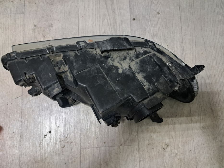 На мазду 323 фамили