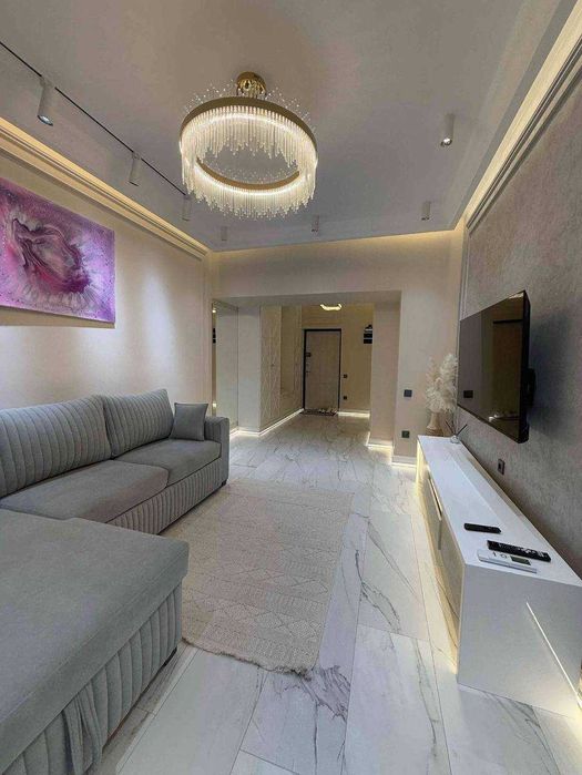 Сдается 3х ком квартира в Ц-5. После ремонта!