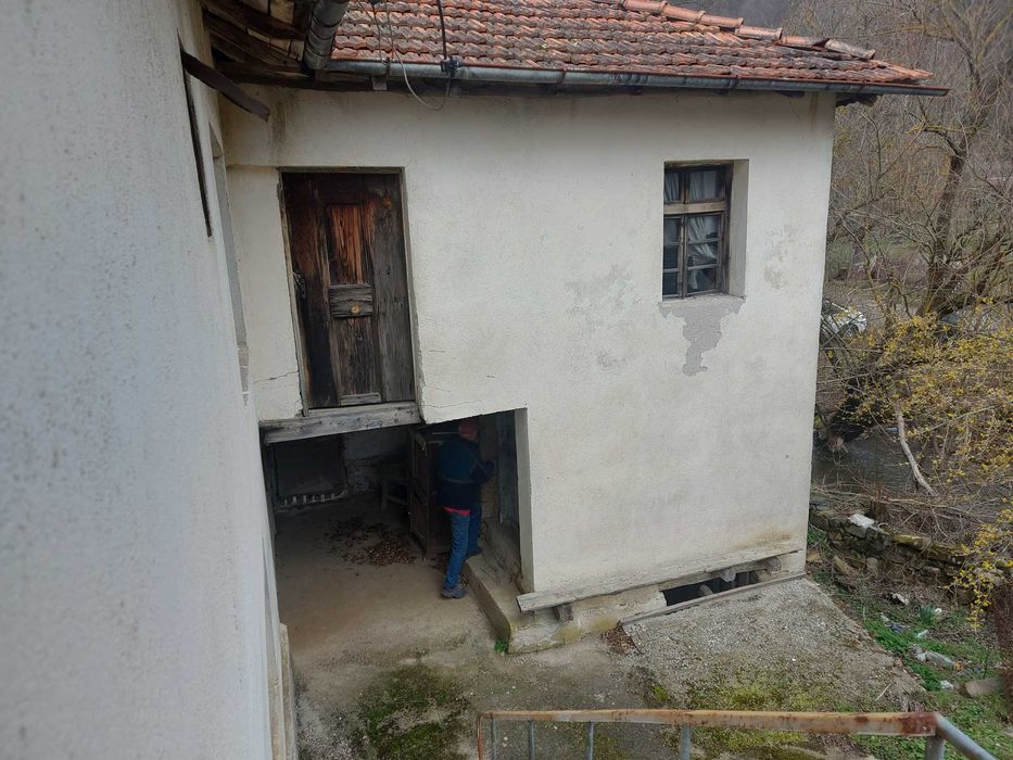 Продава се Къща в с. Пчелиново, Област Стара Загора - 156 кв.м за 192 €/кв.м - Снимка #18