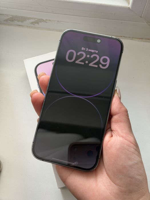 Продам iphone 14 pro 256гб .