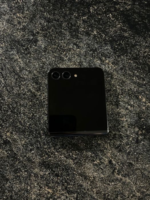 Samsung Galaxy Z Flip 5