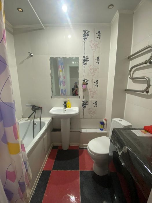 Продам 3 ком квартиру центр