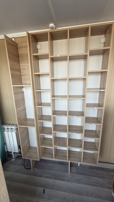 Продам витрины новые