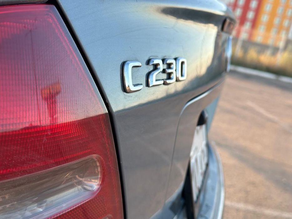 Мерседес машина огонь