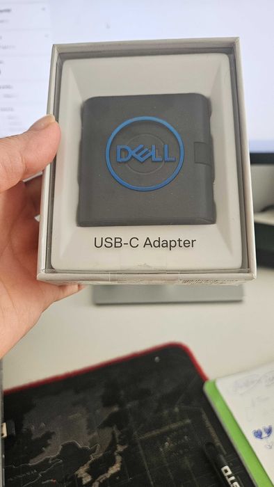 USB-C adapter DA200 HDMI/VGA/Ethernet/USB  Nou sigilat