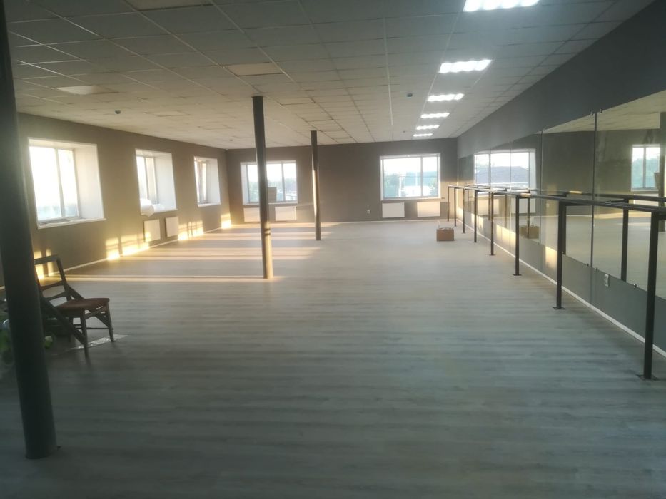 Укладка ламината и линолеума