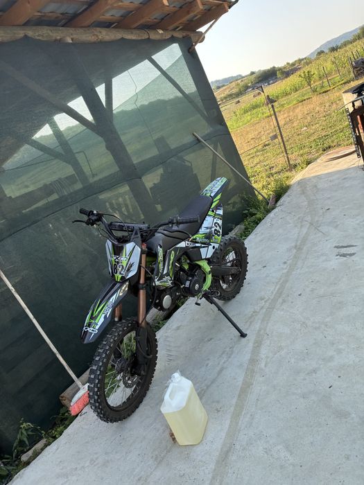 Cross kxd 125 4timpi negociabil ofer transoprt