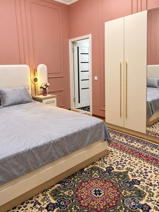 Hostel 1 kishilik xonalar sanuzeli xona ichida