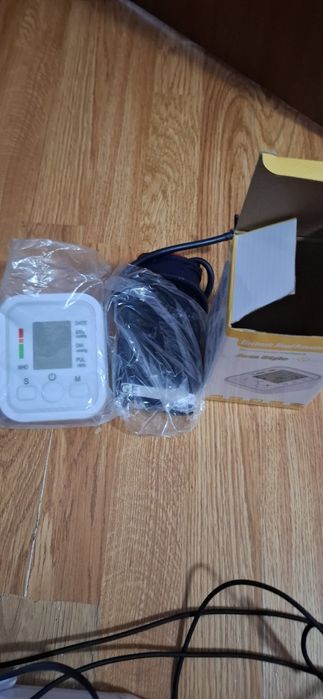 Aparat electronic tensiune arteriala !