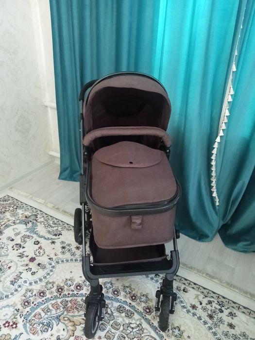 Продаю детскую коляску