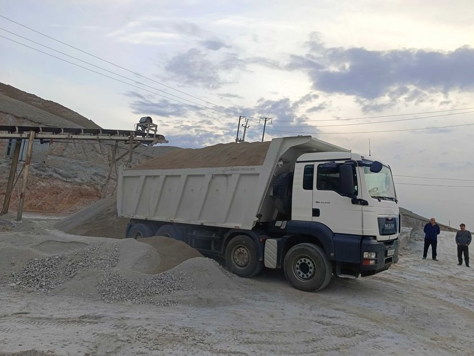 Щебень Юкташиш Самасувал 40 тоналик Ман эксватор пагрукчик юл ишлари