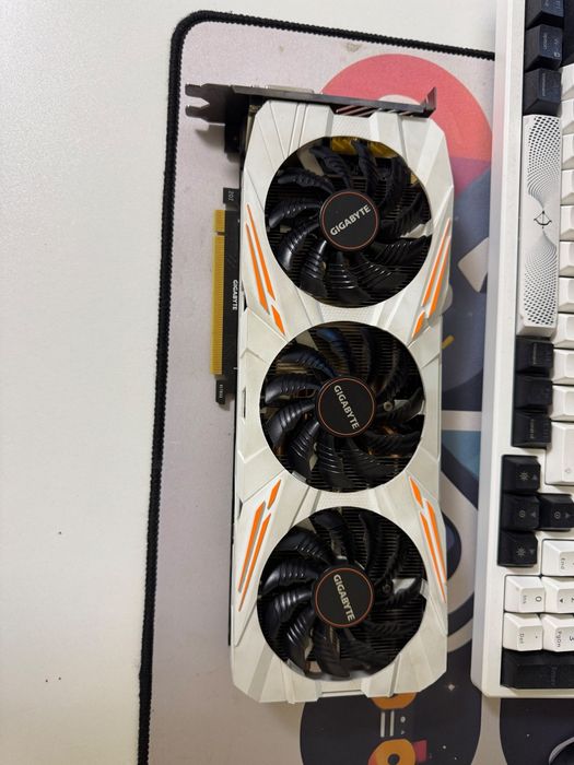 Placa video Nvidia 1080ti 11GB