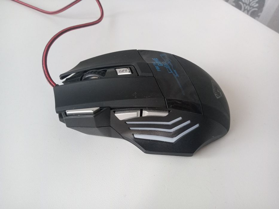 Игровая компьютерная мышь