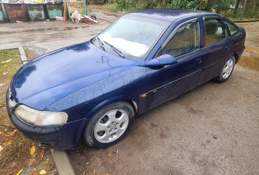 Продам опель вектра б, автомат