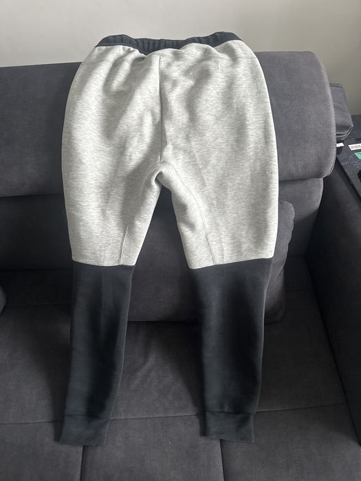Nike tecg fleece pants