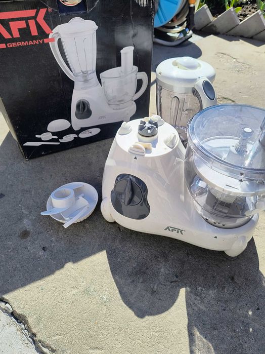 Robot de bucătărie