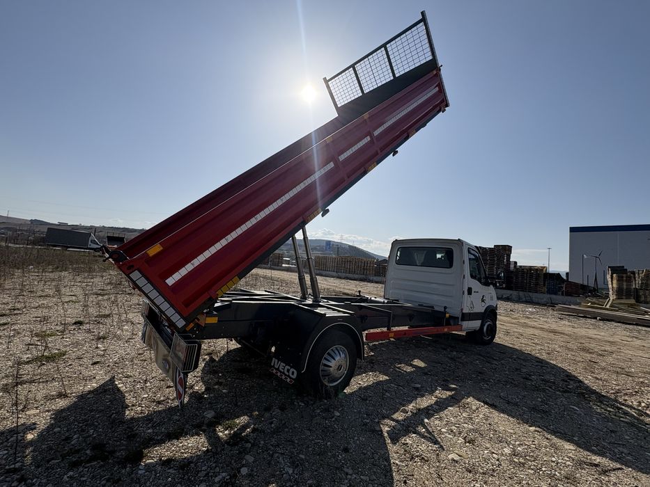 Iveco daily basculabil  pe cutie 70c15 35c15 50c18