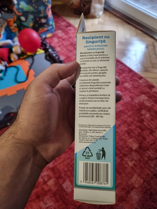 Lingura bebe noua