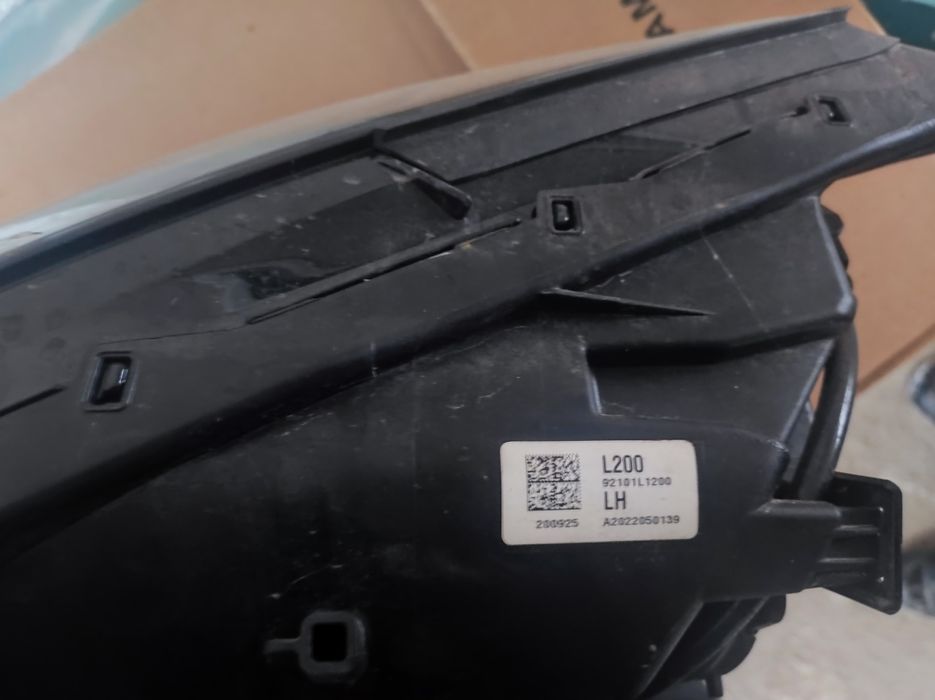 Фара  . Накладка бампера