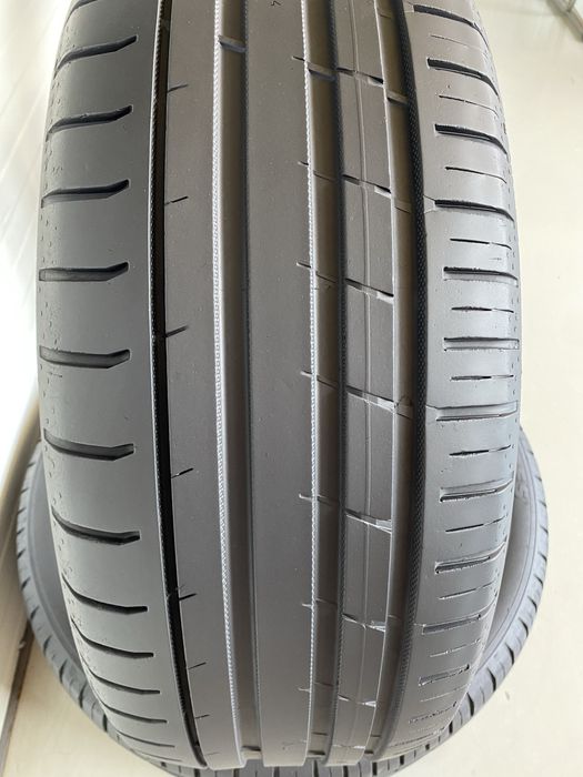 4бр Летни гуми 235/50/19/ Nokian Powerproof SUV/dot0421/4.7мм грайпфер