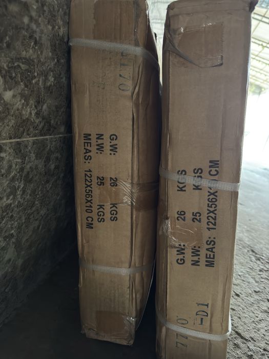 Okito tikuv mashina, overlo  va stollari komplekt