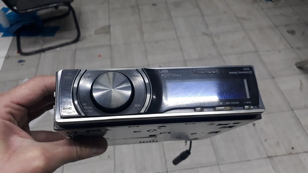 PIONEER 6050 BLUTUS bunaqasi bitta AUX SD spar matiz nexia lasetti