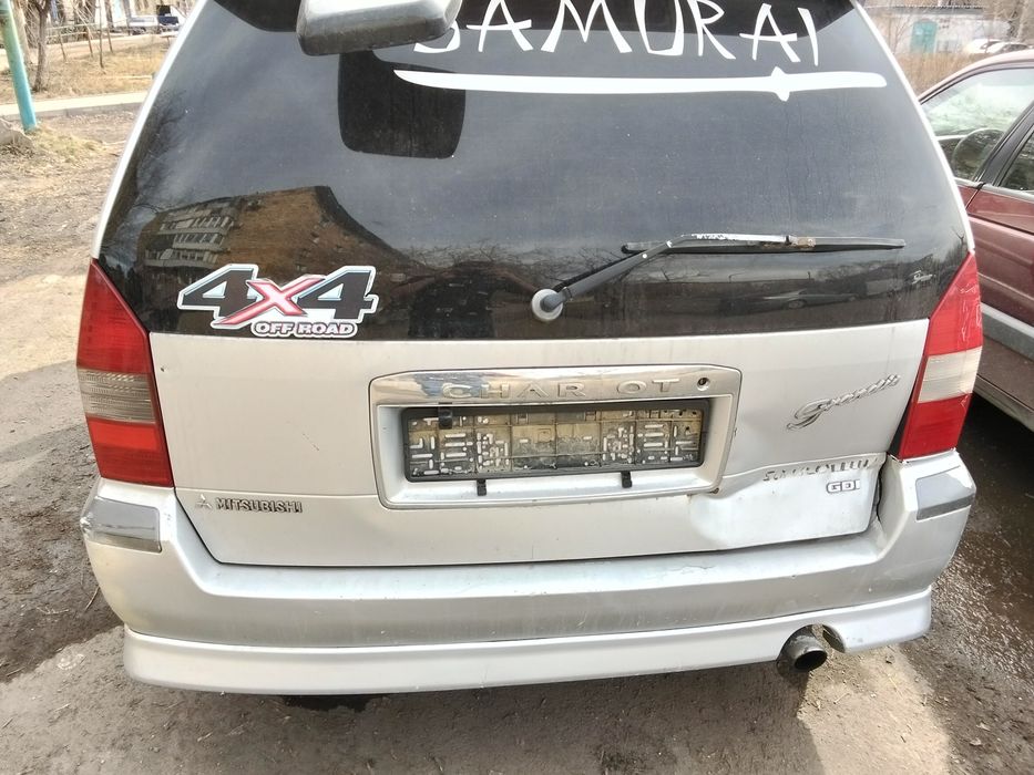 Продам mitsubishi chariot