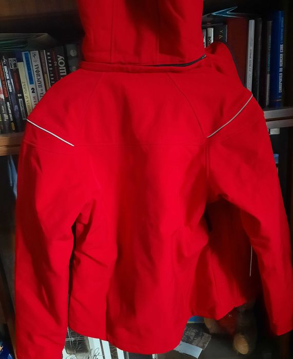 Червено дамско планинско яке, р-р M