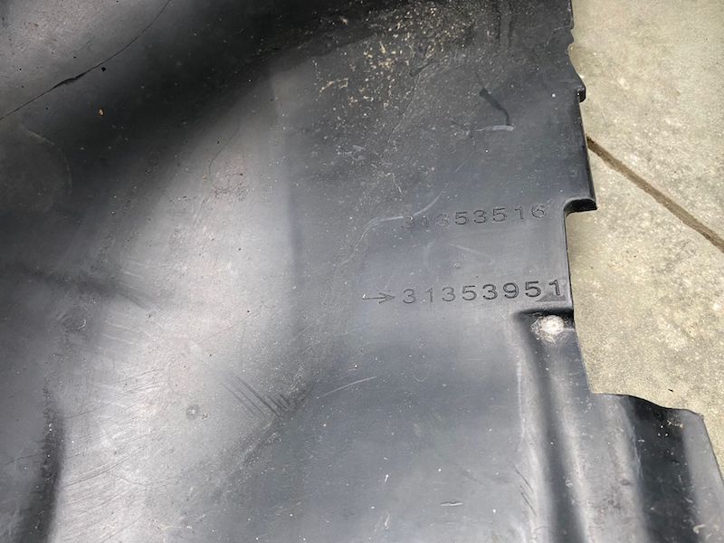Carenaj stanga fata VOLVO XC70 2008-2016 31353951